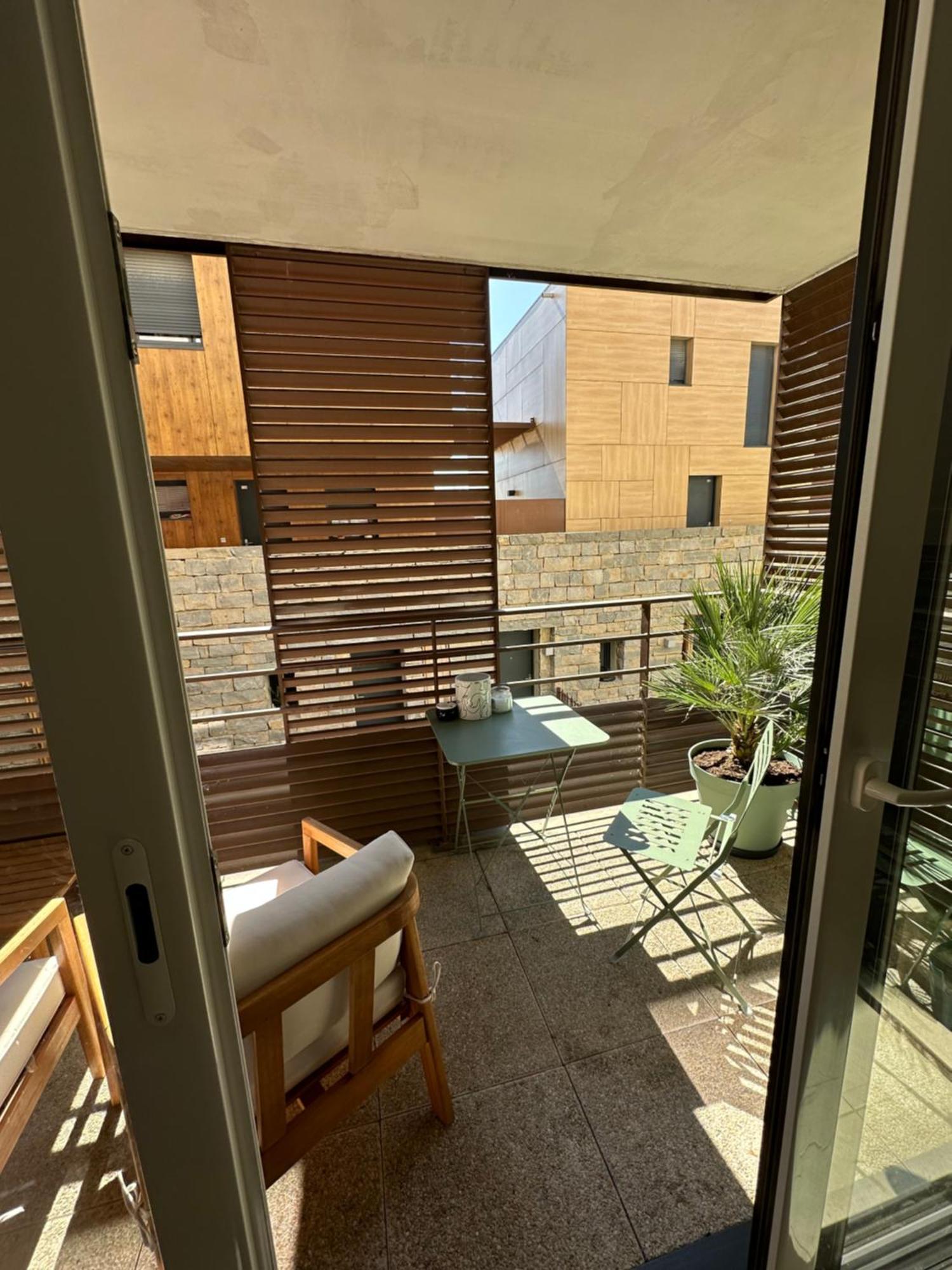 Appartement Charmant Au Porte De Montpellier Saint-Jean-de-Védas Exteriör bild