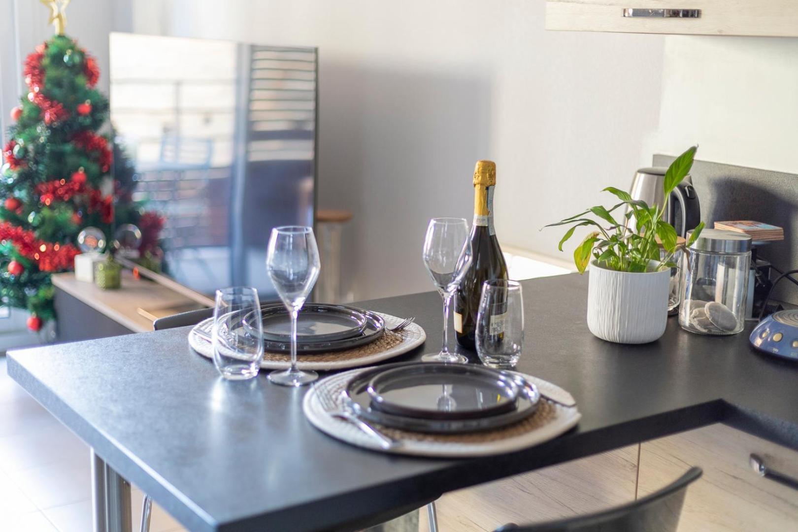 Appartement Charmant Au Porte De Montpellier Saint-Jean-de-Védas Exteriör bild